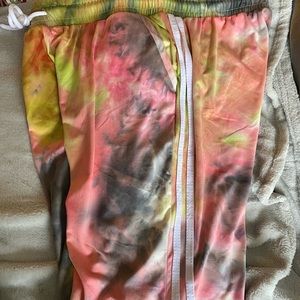 NWT COZY BAGGY PANTS SIZE XL